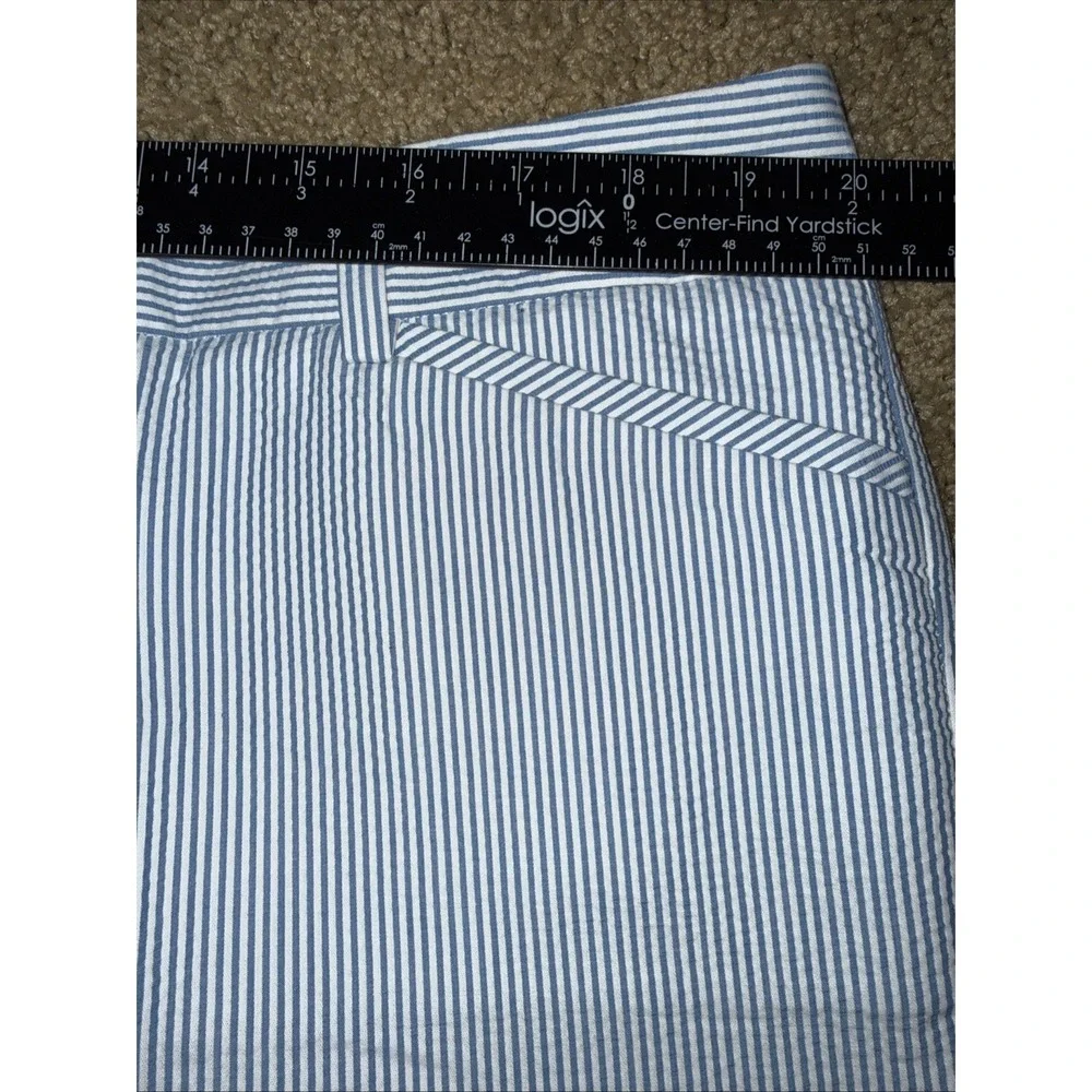 Talbots Women 18 Blue White Stripe 100% Seersucker Bermuda Shorts 10